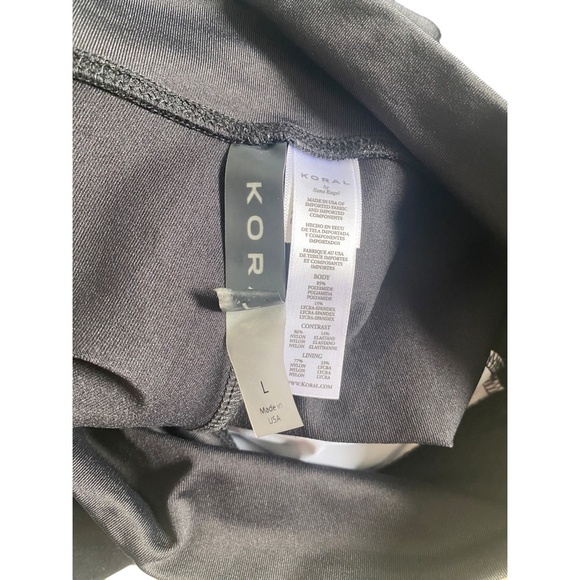 Koral Emulate Performance Leggings black white mid rise L Large abstract print - Picture 8 of 9